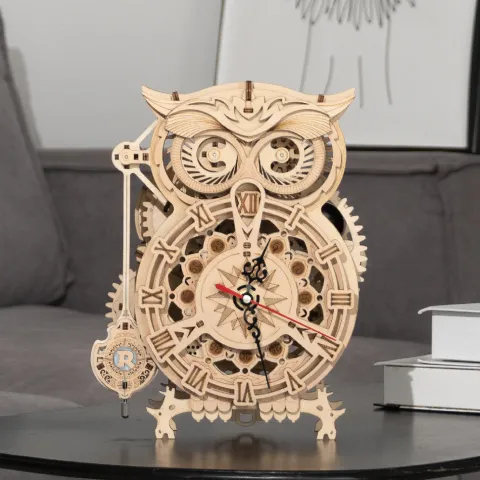 Wooden Owl Clock Model